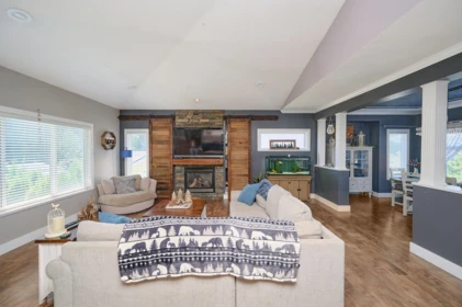 Kitchen Photo of 21120 Stonehouse Avenue, Maple Ridge, BC