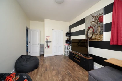 Mudroom Photo of 21120 Stonehouse Avenue, Maple Ridge, BC