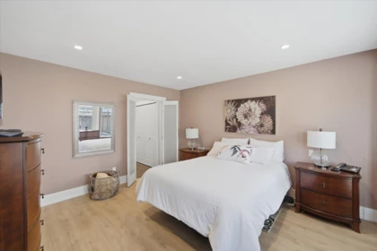 Office / Den Photo of 2893 Delahaye Drive, Coquitlam, BC