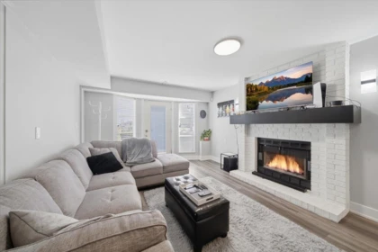 Swimming Pool Photo of 2893 Delahaye Drive, Coquitlam, BC