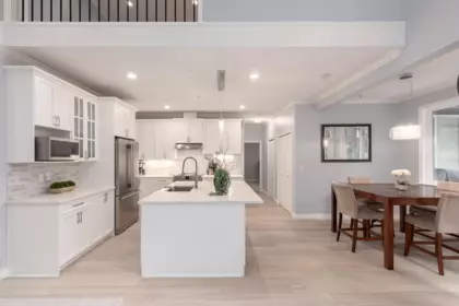 Kitchen Island Photo of 13263 239b Street, Maple Ridge, BC