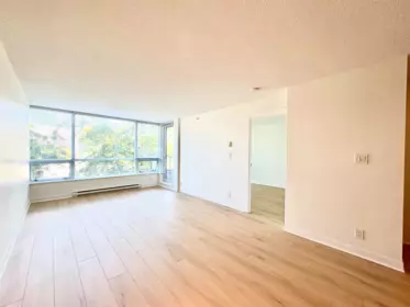Kitchen Island Photo of 602 7575 Alderbridge Way, Richmond, BC
