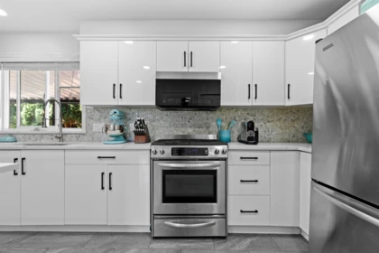 Breakfast Nook Photo of 7481 147 Street, Surrey, BC
