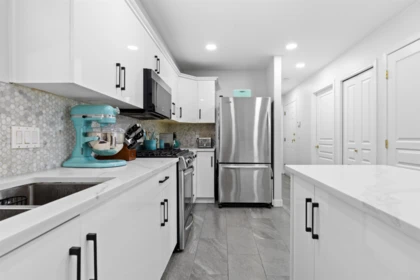 Walk-In Closet Photo of 7481 147 Street, Surrey, BC