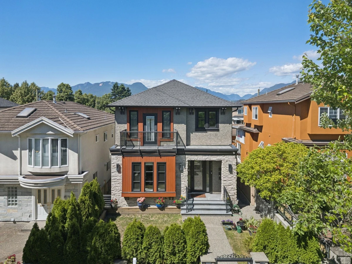 Exterior Rear Photo of 3233 Grant Street, Vancouver, BC