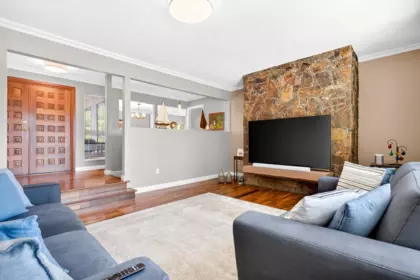 Breakfast Nook Photo of 148 Roe Drive, Port Moody, BC