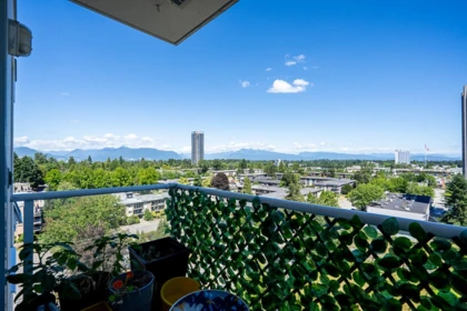 Office / Den Photo of 1102 14820 104 Avenue, Surrey, BC