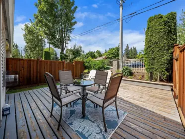 Entry Foyer Photo of 55 16016 82 Avenue, Surrey, BC