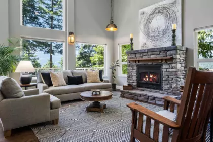 Office / Den Photo of 6970 Rockwell Drive, Harrison Hot Springs, BC