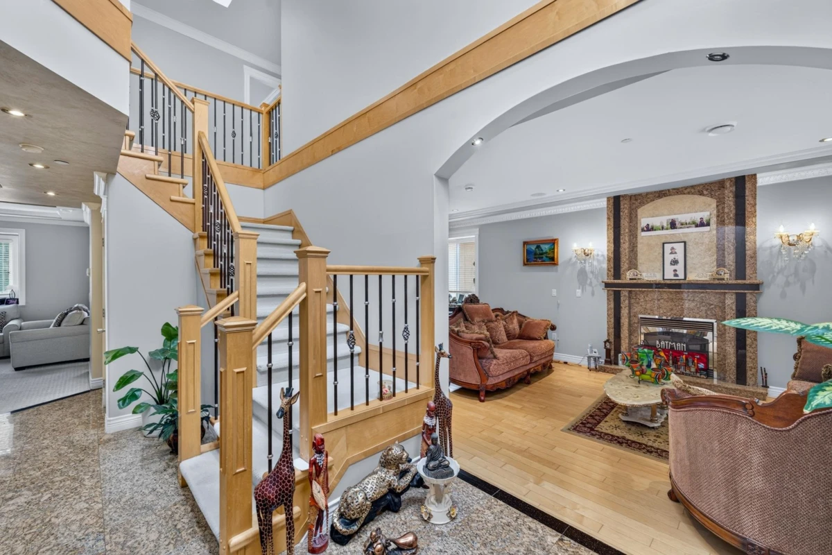 Family Room Photo of 2420 Scarboro Avenue, Vancouver, BC