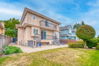 Hot Tub / Spa Photo of 2420 Scarboro Avenue, Vancouver, BC