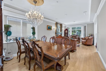 Kitchen Photo of 2420 Scarboro Avenue, Vancouver, BC