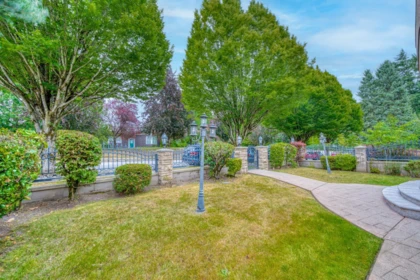 Outdoor Kitchen Photo of 2420 Scarboro Avenue, Vancouver, BC