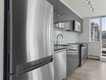 506 1325 Rolston Street, Vancouver, BC, Vancouver — Apartment/Condo for sale