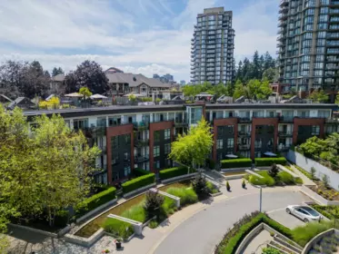 303 20 E Royal Avenue, New Westminster, BC, New Westminster — Apartment/Condo for sale