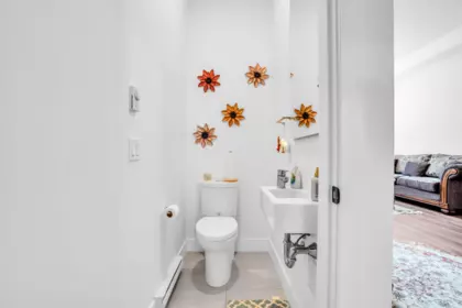 Hallway Photo of 144 3529 Baycrest, Coquitlam, BC