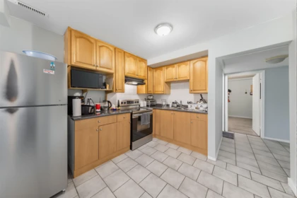 Mudroom Photo of 13111 73a Avenue, Surrey, BC