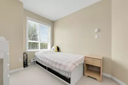 Office / Den Photo of 27 9451 Granville Avenue, Richmond, BC
