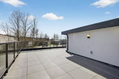 Basement Recreation Room Photo of 12927 115a Avenue, Surrey, BC