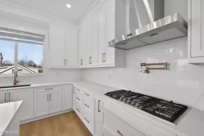 Breakfast Nook Photo of 12927 115a Avenue, Surrey, BC