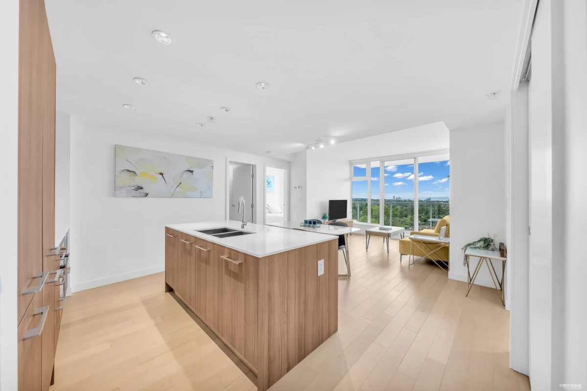 Living Room Photo of 1105 4638 Gladstone Street, Vancouver, BC