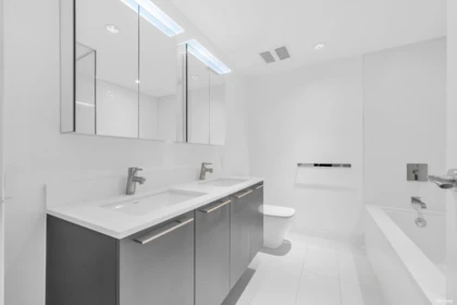 Laundry Room Photo of 1105 4638 Gladstone Street, Vancouver, BC