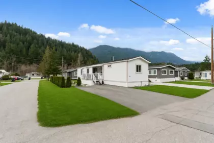 58 65367 Kawkawa Lake Road, Hope, BC, Hope — Manufactured Home for sale