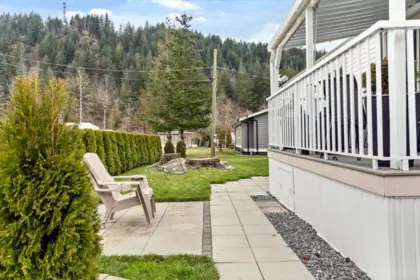 Garden / Landscaping Photo of 58 65367 Kawkawa Lake Road, Hope, BC