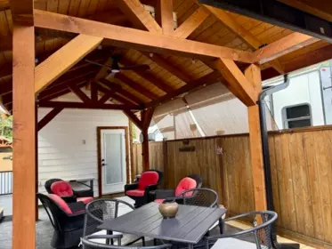 Breakfast Nook Photo of 336 720 Hot Springs Road, Harrison Hot Springs, BC