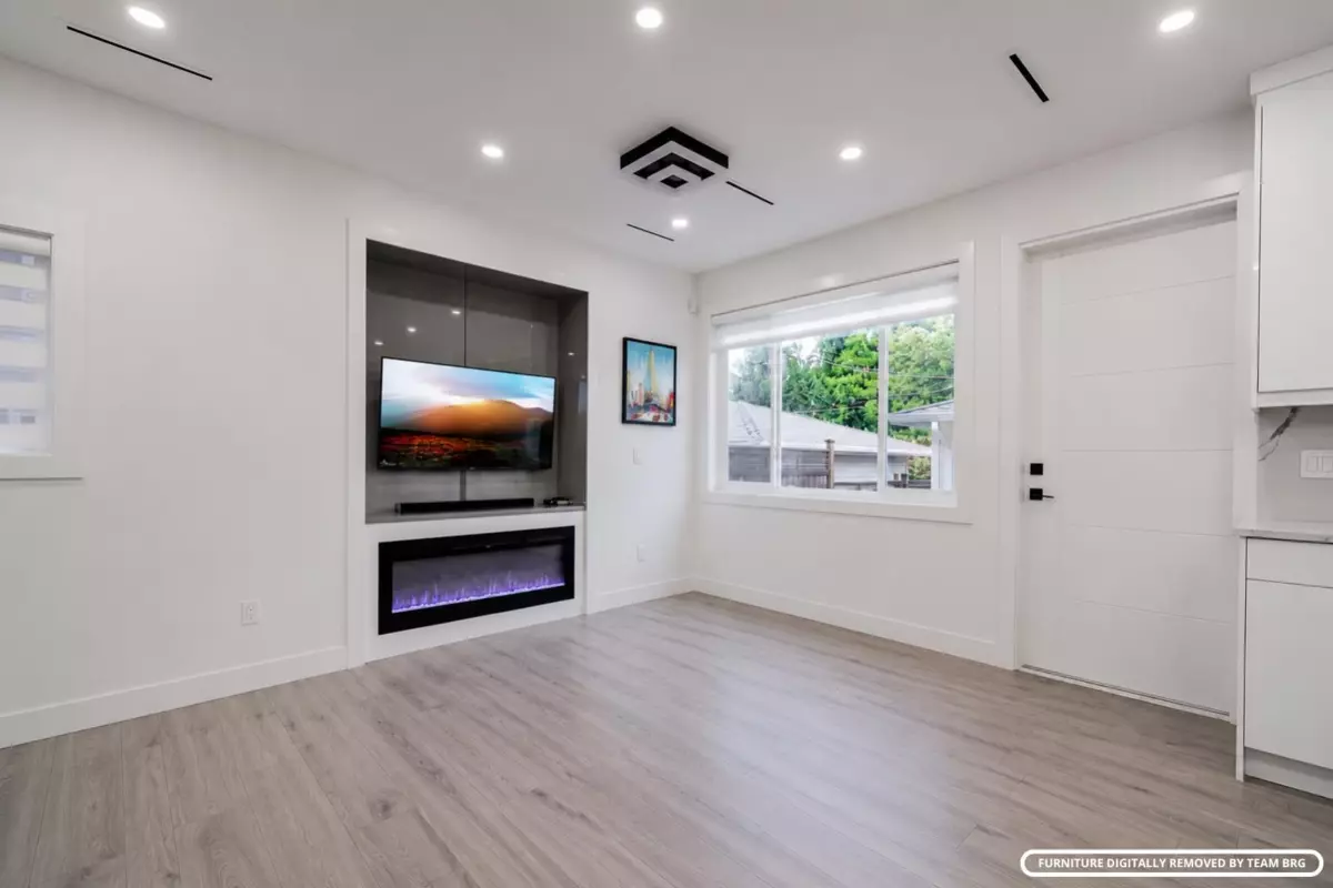 Dining Area Photo of 2 4675 Canada Way, Burnaby, BC
