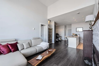 Primary Bedroom Photo of 421 2970 King George Boulevard, Surrey, BC