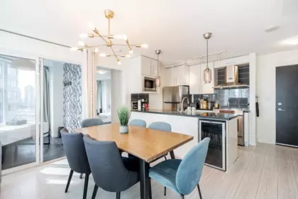 Kitchen Island Photo of 1002 689 Abbott Street, Vancouver, BC
