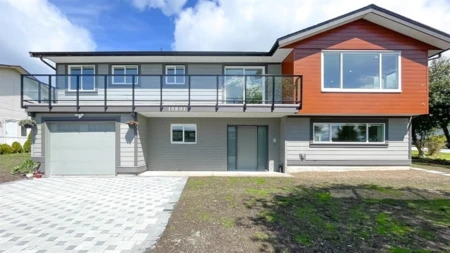 15891 Pacific Avenue, White Rock, BC, White Rock — Single Family Residence for sale