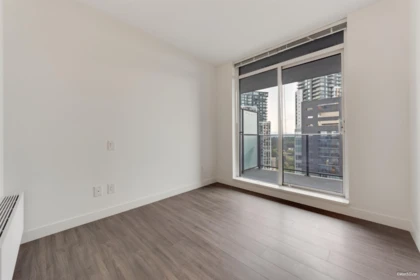 Loft / Bonus Room Photo of 2910 13615 Fraser Highway, Surrey, BC