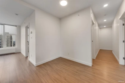 Mudroom Photo of 2910 13615 Fraser Highway, Surrey, BC