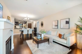 302 3110 Dayanee Springs Boulevard, Coquitlam, BC