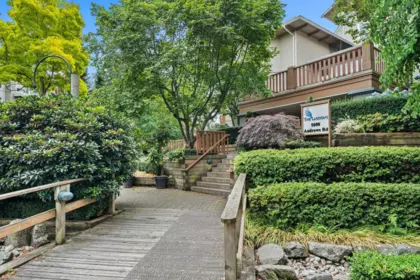 205 5600 Andrews Road, Richmond, BC, Richmond — Apartment/Condo for sale