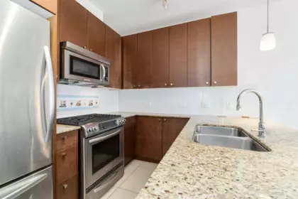 502 7360 Elmbridge Way, Richmond, BC, Richmond — Apartment/Condo for sale