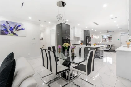 Kitchen Photo of 2 8464 15 Avenue, Burnaby, BC