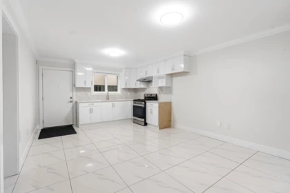 Loft / Bonus Room Photo of 2 8464 15 Avenue, Burnaby, BC