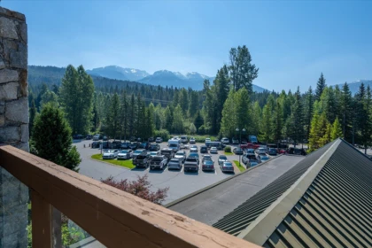 Breakfast Nook Photo of 201 8080 Nicklaus North Boulevard, Whistler, BC