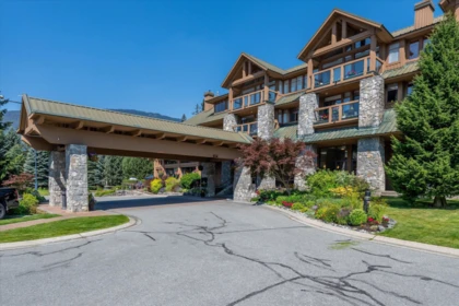 201 8080 Nicklaus North Boulevard, Whistler, BC, Whistler — Apartment/Condo for sale