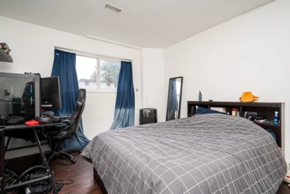 Bedroom 3 Photo of 2995 268a Street, Langley, BC