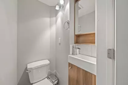 Guest Bathroom Photo of 189 E 64th Avenue, Vancouver, BC