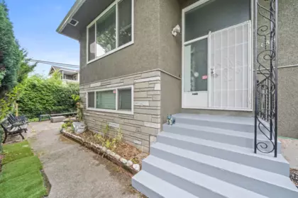Outdoor Kitchen Photo of 189 E 64th Avenue, Vancouver, BC