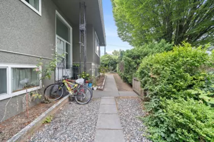 Street View Photo of 189 E 64th Avenue, Vancouver, BC