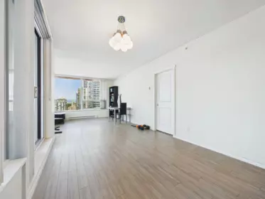 3205 6658 Dow Avenue, Burnaby, BC, Burnaby — Apartment/Condo for sale