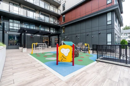 Outdoor Deck Photo of 417 13838 108 Avenue, Surrey, BC