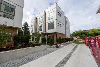 1 6328 King George Boulevard, Surrey, BC, Surrey — Townhouse for sale