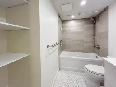 Basement Recreation Room Photo of 606 1740 Comox Street, Vancouver, BC
